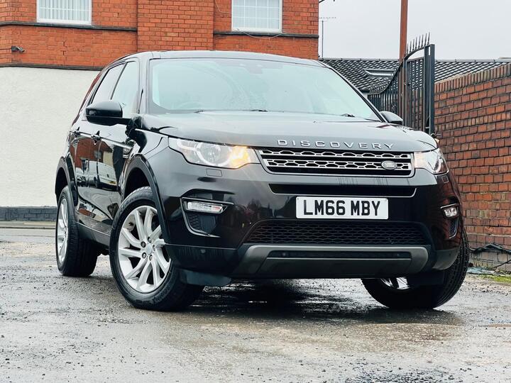 Land Rover Discovery Sport 2.0 TD4 SE Tech Auto 4WD Euro 6 (s/s) 5dr Land Rover Discovery Sport 2.0 TD4 SE Tech Auto 4WD Euro 6 (s/s) 5dr