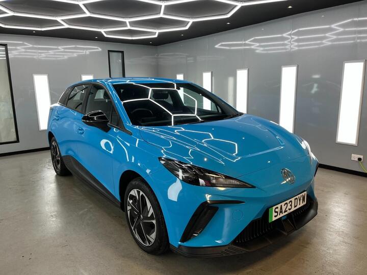 MG MG 4 51kWh SE Auto 5dr