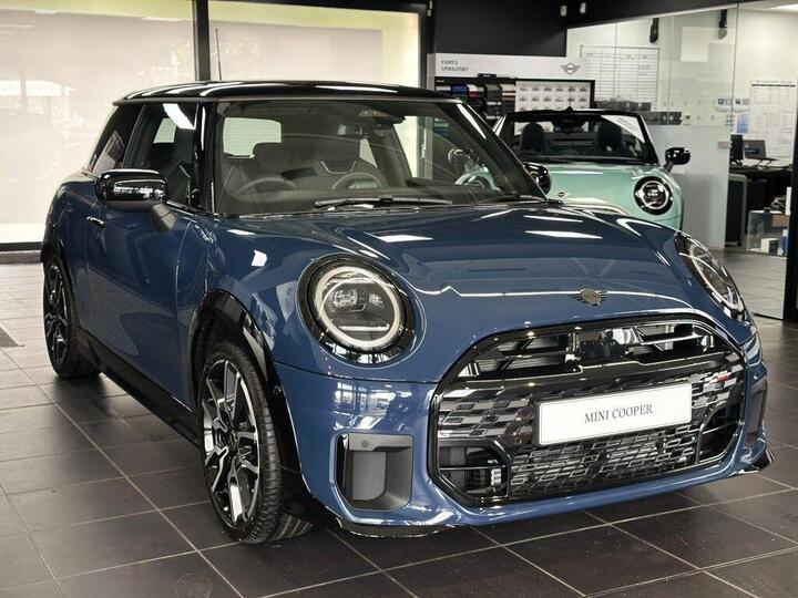 MINI Cooper 1.5C Sport Steptronic Euro 6 (s/s) 3dr