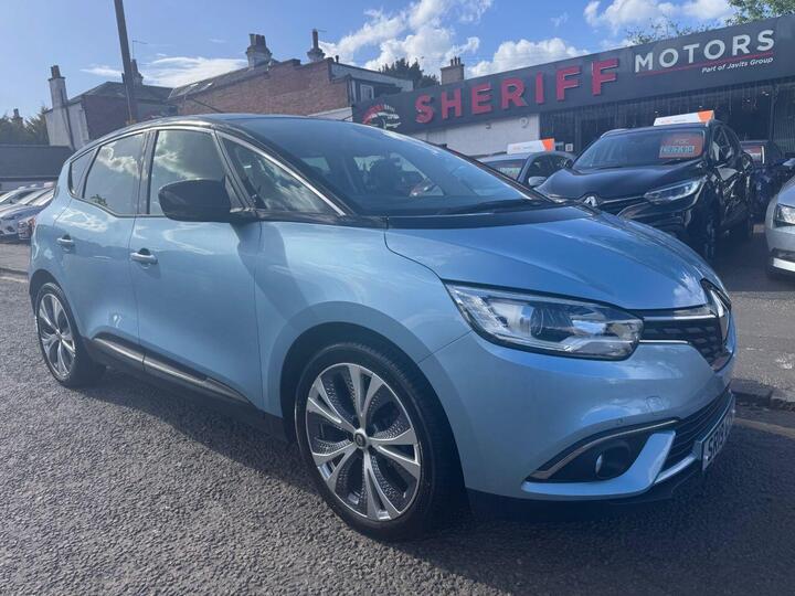 Renault SCENIC 1.3 TCe Signature Euro 6 (s/s) 5dr Renault SCENIC 1.3 TCe Signature Euro 6 (s/s) 5dr