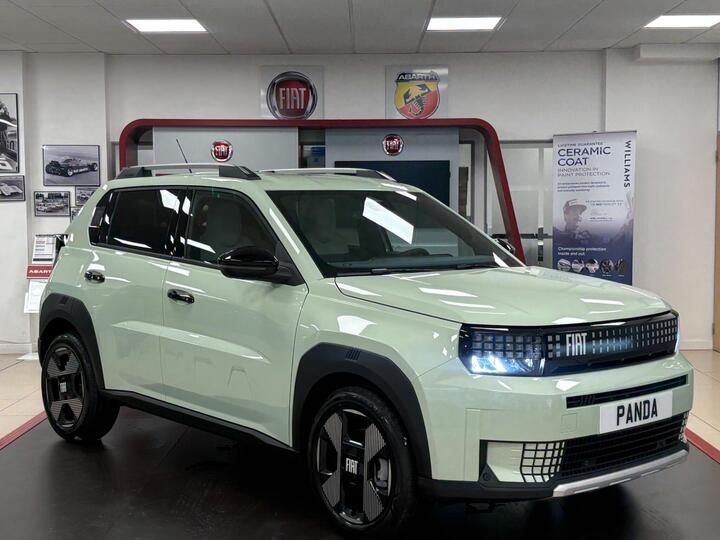 Fiat Grande Panda 1.2 MHEV La Prima E-DCT Euro 6 (s/s) 5dr