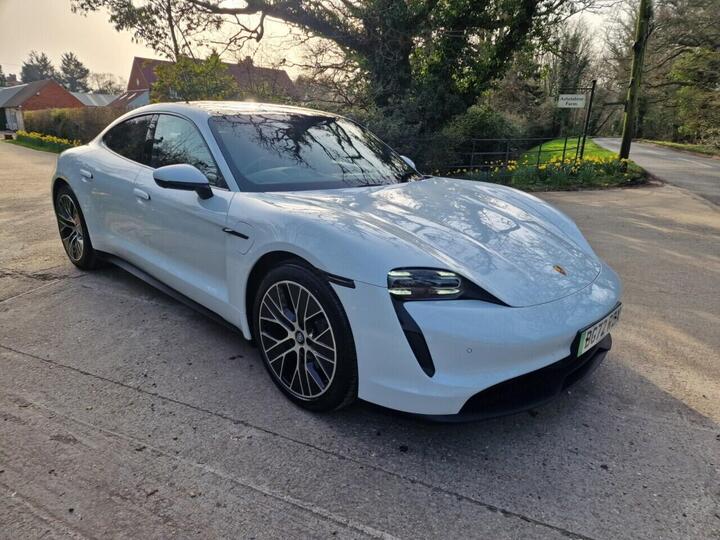 Porsche TAYCAN Performance Plus 93.4kWh Auto RWD 4dr (11kW Charger)