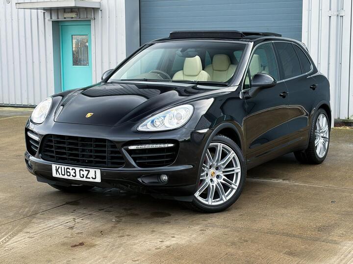 Porsche Cayenne 4.8T V8 Turbo TiptronicS 4WD Euro 5 (s/s) 5dr