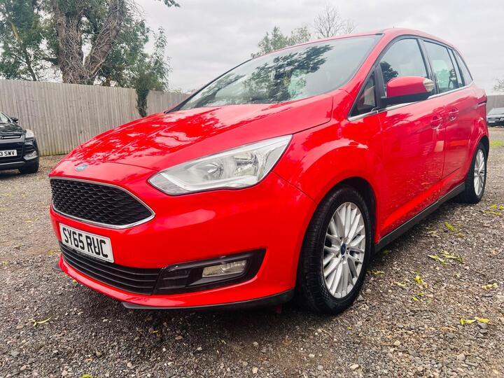 Ford Grand C-Max 1.0T EcoBoost Zetec Euro 6 (s/s) 5dr Ford Grand C-Max 1.0T EcoBoost Zetec Euro 6 (s/s) 5dr