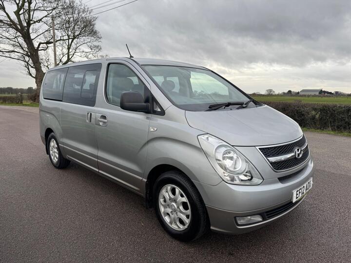 Hyundai I800 2.5 CRDi Style Euro 5 5dr