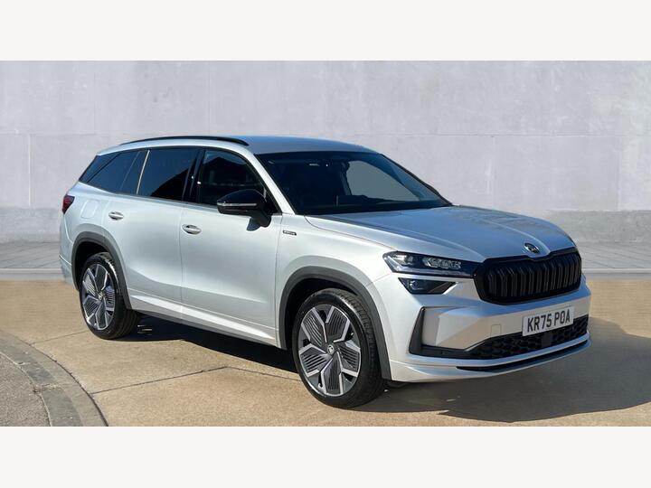Skoda Kodiaq 1.5 TSI IV 25.7kWh SportLine DSG Euro 6 (s/s) 5dr (5 Seat) Skoda Kodiaq 1.5 TSI IV 25.7kWh SportLine DSG Euro 6 (s/s) 5dr (5 Seat)