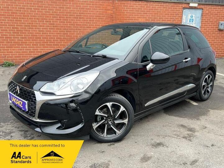 DS AUTOMOBILES 3 1.2 PureTech Chic Euro 6 (s/s) 3dr DS AUTOMOBILES 3 1.2 PureTech Chic Euro 6 (s/s) 3dr