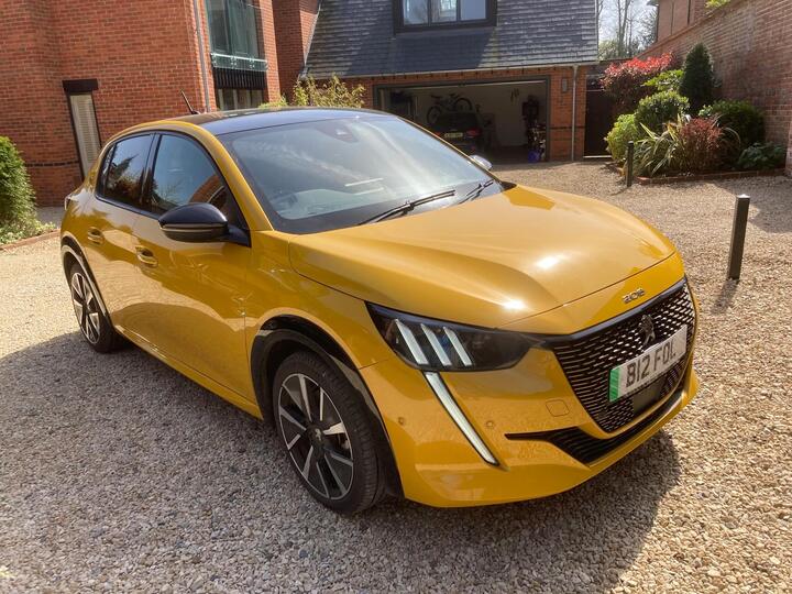 Peugeot 208 50kWh GT Premium Auto 5dr (7kW Charger)