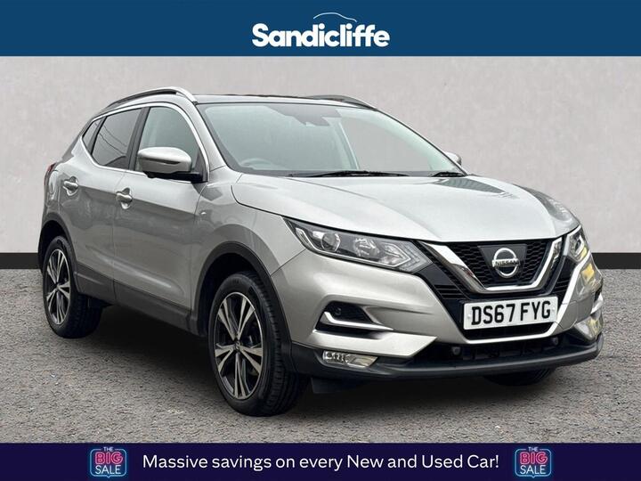 Nissan QASHQAI 1.5 DCi N-Connecta Euro 6 (s/s) 5dr