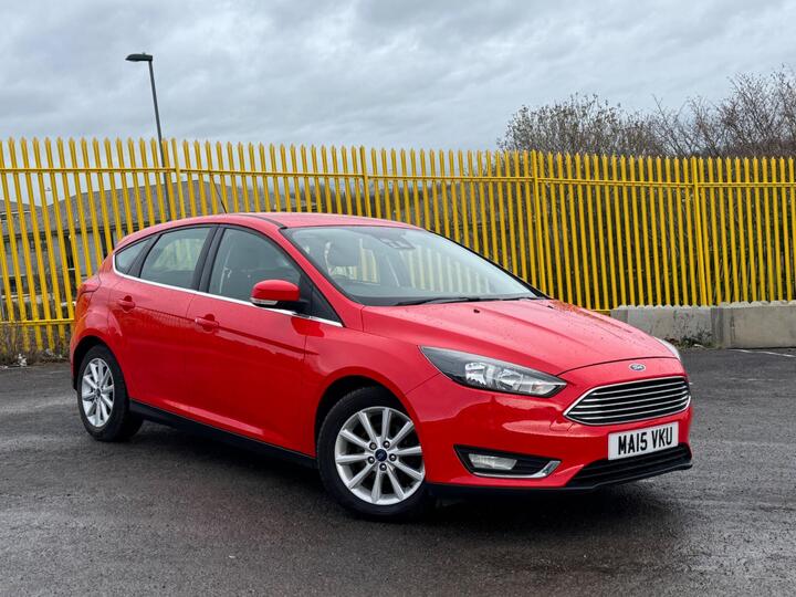 Ford Focus 1.0T EcoBoost Titanium Euro 6 (s/s) 5dr