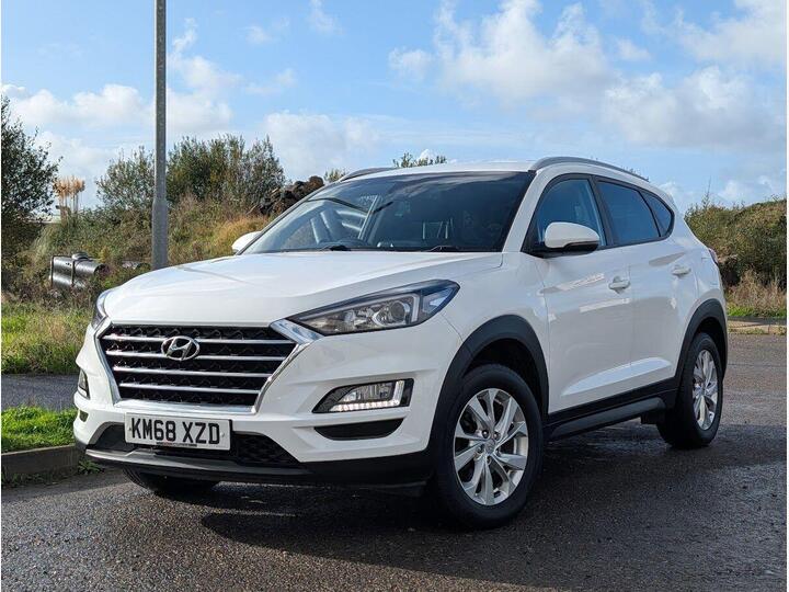 Hyundai TUCSON 1.6 GDi SE Nav Euro 6 (s/s) 5dr Hyundai TUCSON 1.6 GDi SE Nav Euro 6 (s/s) 5dr