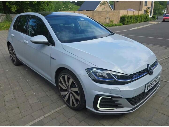 Volkswagen Golf 1.4 TSI 8.7kWh GTE Advance DSG Euro 6 (s/s) 5dr