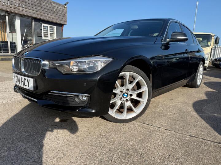 BMW 3 Series 2.0 320d Luxury Auto Euro 5 (s/s) 4dr