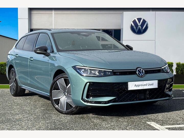 Volkswagen Passat 1.5 TSI EHybrid 19.7kWh Black Edition DSG Euro 6 (s/s) 5dr