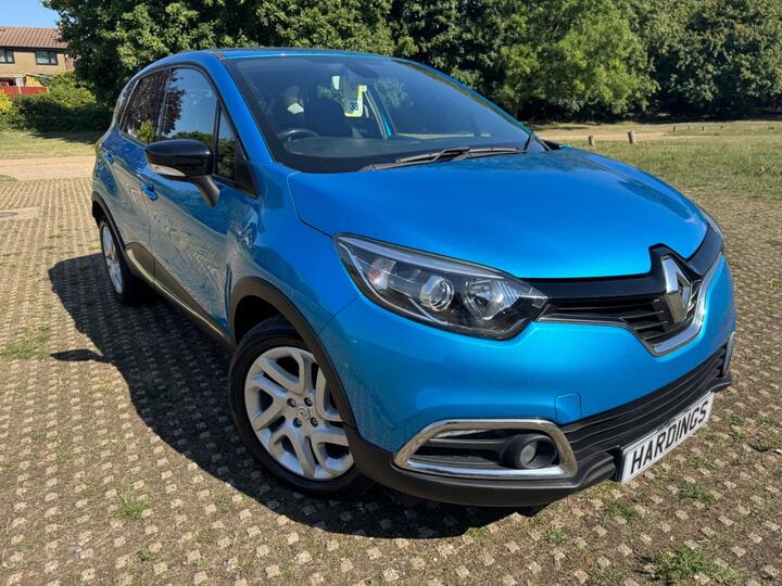 Renault Captur 0.9 TCe ENERGY Dynamique Nav Euro 6 (s/s) 5dr Renault Captur 0.9 TCe ENERGY Dynamique Nav Euro 6 (s/s) 5dr