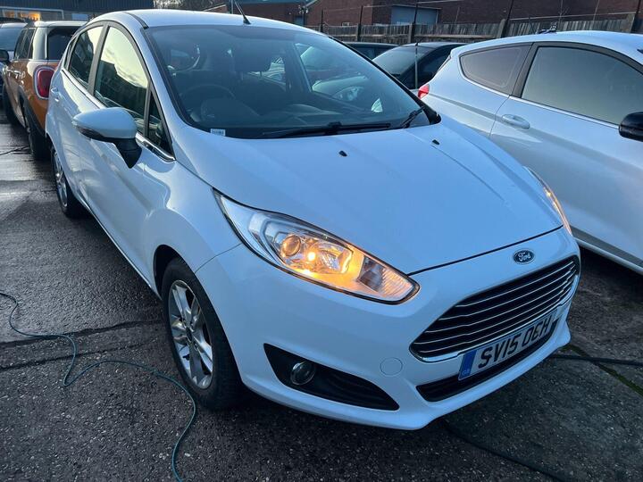 Ford Fiesta 1.0T EcoBoost Zetec Euro 6 (s/s) 5dr