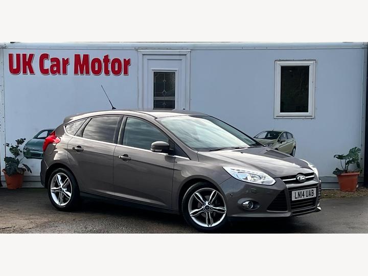 Ford Focus 1.0T EcoBoost Titanium X Euro 5 (s/s) 5dr