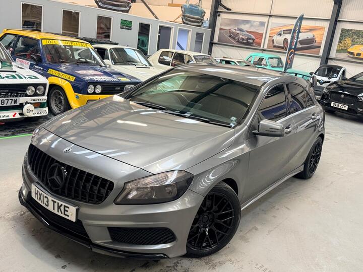 Mercedes-Benz A Class 1.5 A180 CDI BlueEfficiency AMG Sport Euro 5 (s/s) 5dr