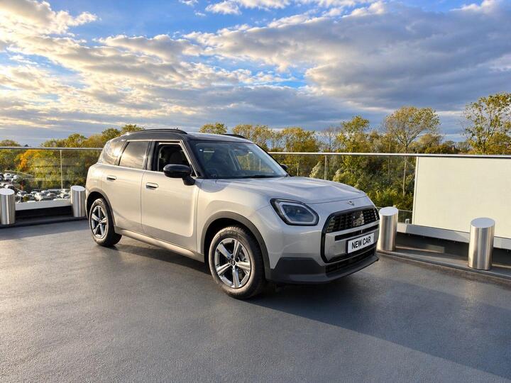 MINI Countryman 1.5C MHEV Classic Auto Euro 6 (s/s) 5dr