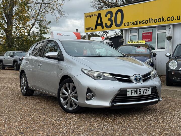 Toyota Auris 1.8 VVT-h Excel Touring Sports CVT Euro 6 (s/s) 5dr Toyota Auris 1.8 VVT-h Excel Touring Sports CVT Euro 6 (s/s) 5dr