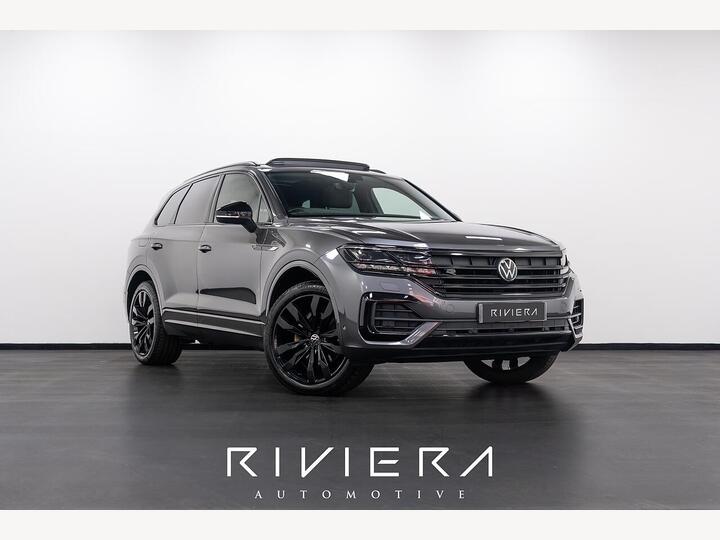 Volkswagen Touareg 3.0 TDI V6 Black Edition Tiptronic 4Motion Euro 6 (s/s) 5dr