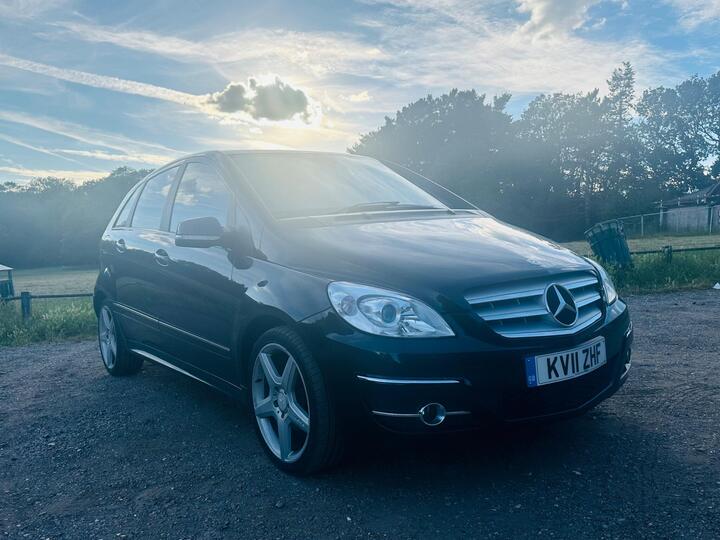 Mercedes-Benz B Class 1.5 B160 Sport CVT 5dr