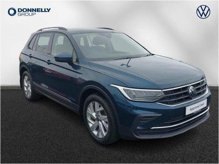 Volkswagen Tiguan 2.0 TDI Life Euro 6 (s/s) 5dr