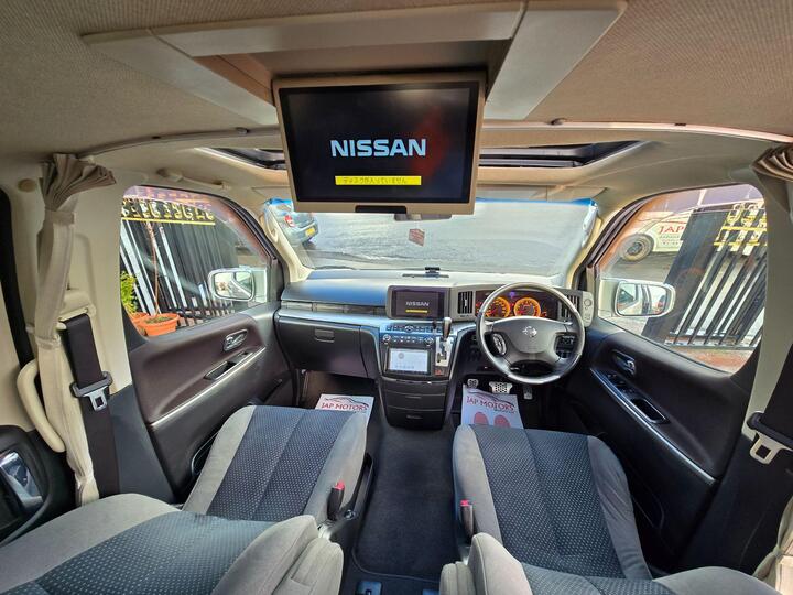 Nissan Elgrand 4WD RIDER AUTEC 3.5 Nissan Elgrand 4WD RIDER AUTEC 3.5