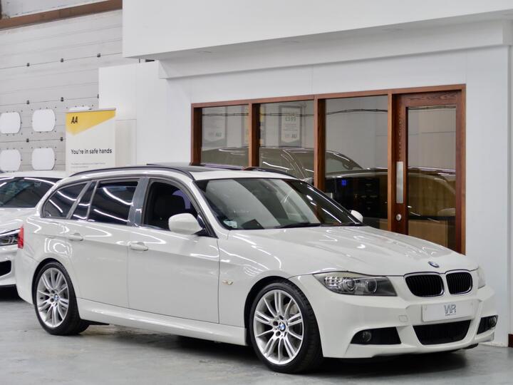 BMW 3 Series 2.0i M SPORT Touring 5 Dr Steptronic BMW 3 Series 2.0i M SPORT Touring 5 Dr Steptronic