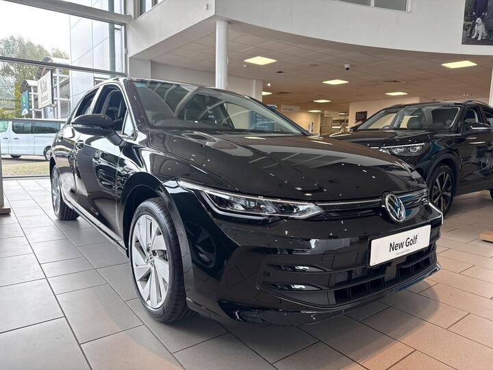 Volkswagen Golf 1.5 ETSI MHEV Match DSG Euro 6 (s/s) 5dr