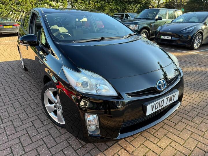 Toyota Prius 1.8 VVT-h T Spirit CVT Euro 5 (s/s) 5dr Toyota Prius 1.8 VVT-h T Spirit CVT Euro 5 (s/s) 5dr