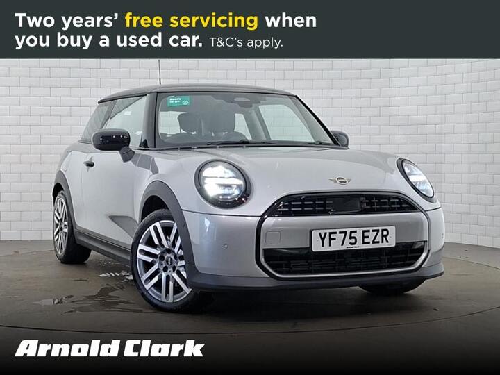 MINI Cooper 1.5C Classic Steptronic Euro 6 (s/s) 3dr