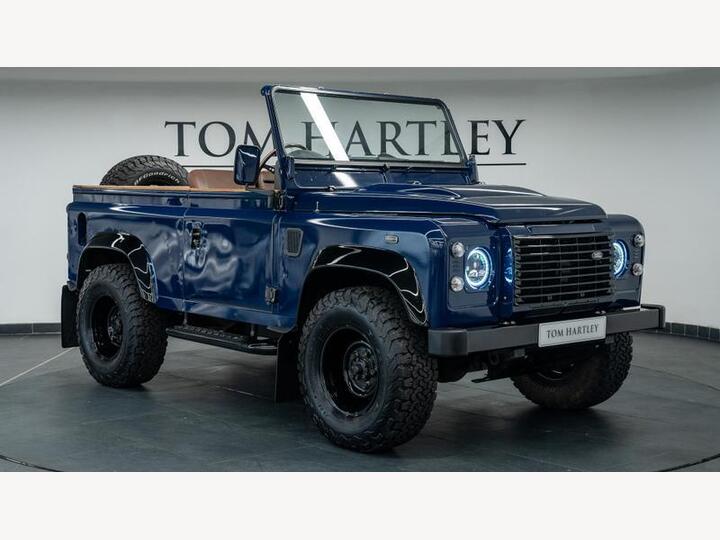 Land Rover Defender 90 2.2 TDCi XS Hard Top SUV 4WD SWB Euro 5 3dr