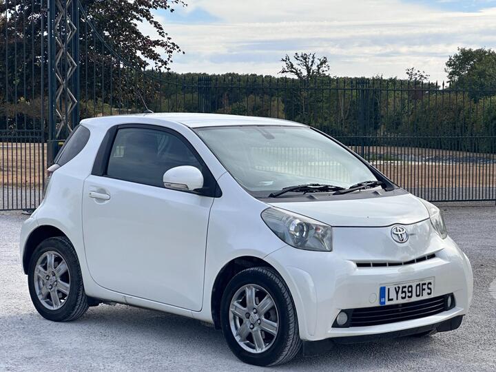 Toyota IQ 1.0 VVT-i 2 Multidrive Euro 4 3dr