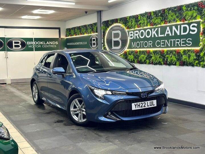 Toyota Corolla 1.8 VVT-h Icon Tech CVT Euro 6 (s/s) 5dr Toyota Corolla 1.8 VVT-h Icon Tech CVT Euro 6 (s/s) 5dr