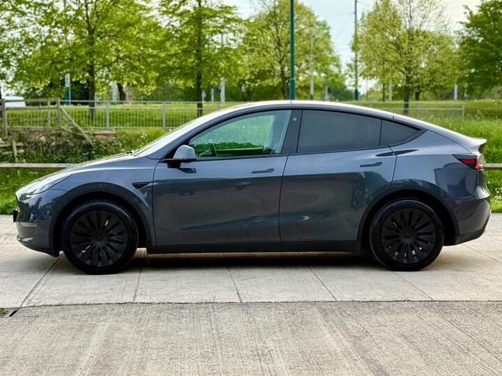 Tesla Model Y (Dual Motor) Long Range Auto 4WDE 5dr