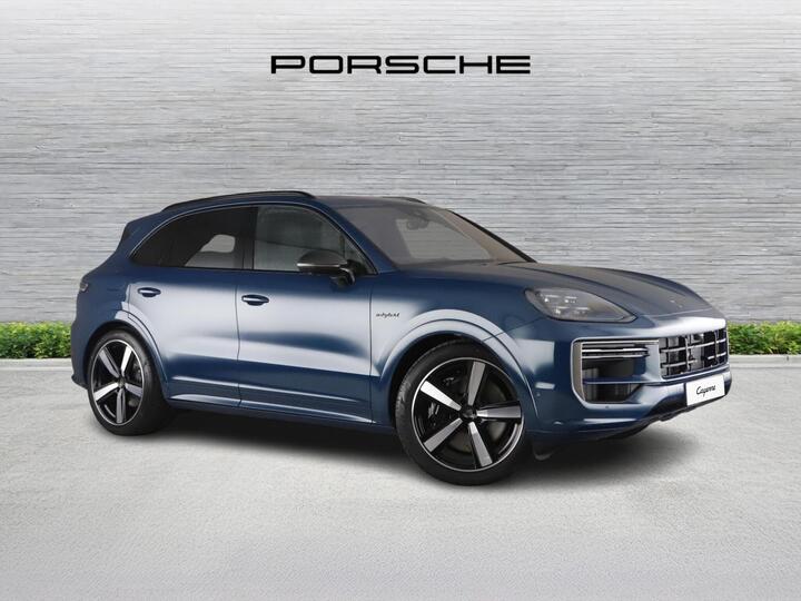 Porsche Cayenne 4.0 V8 E-Hybrid 25.9kWh Turbo TiptronicS 4WD Euro 6 (s/s) 5dr