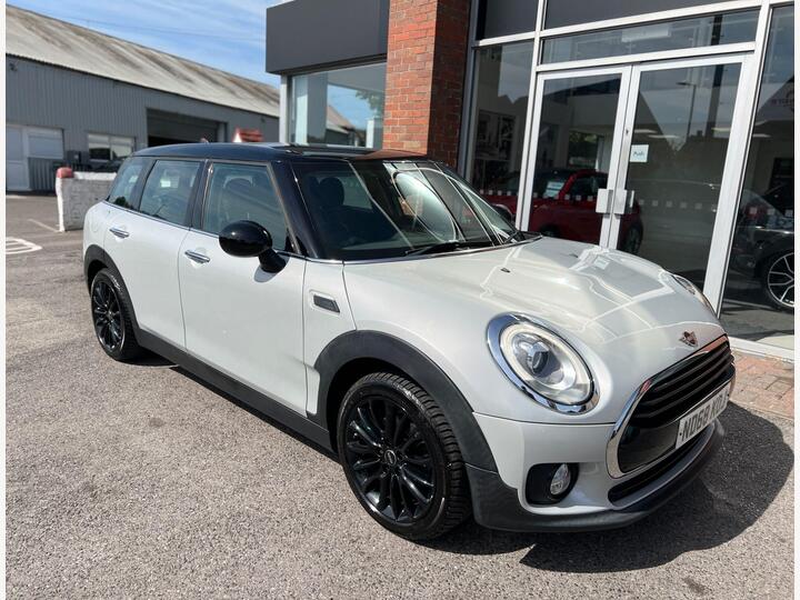 MINI CLUBMAN 1.5 Cooper Steptronic Euro 6 (s/s) 6dr