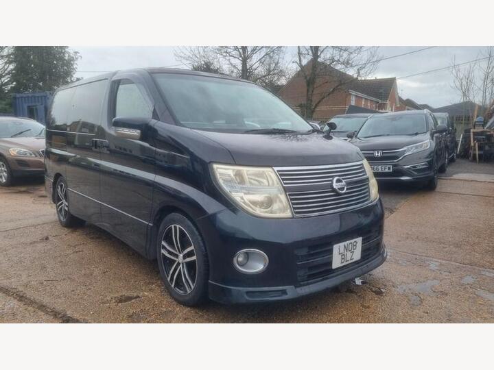 Nissan Elgrand 2.5 Highway Star
