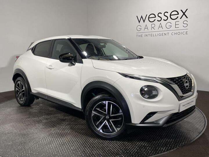 Nissan Juke 1.0 DIG-T N-Connecta Euro 6 (s/s) 5dr