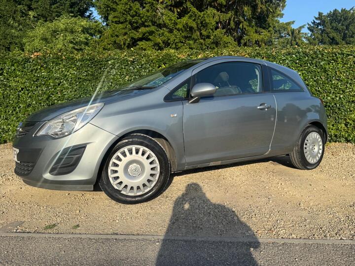 Vauxhall Corsa 1.4 16V Exclusiv Auto Euro 5 3dr