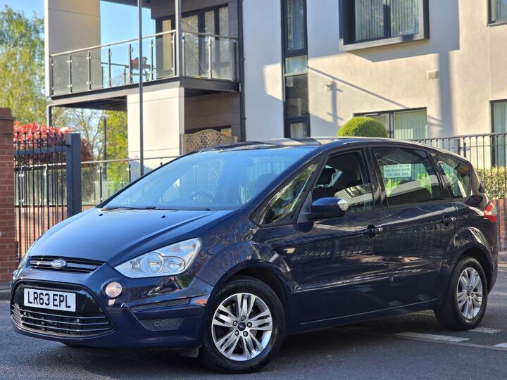 Ford S-Max 2.0 TDCi Zetec Euro 5 5dr
