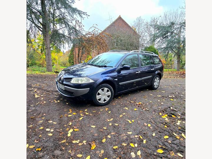 Renault Megane 1.6 VVT Expression Proactive 5dr Renault Megane 1.6 VVT Expression Proactive 5dr