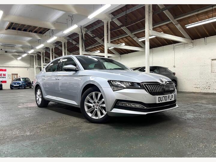 Skoda Superb 1.4 TSI IV 13kWh SE Technology DSG Euro 6 (s/s) 5dr