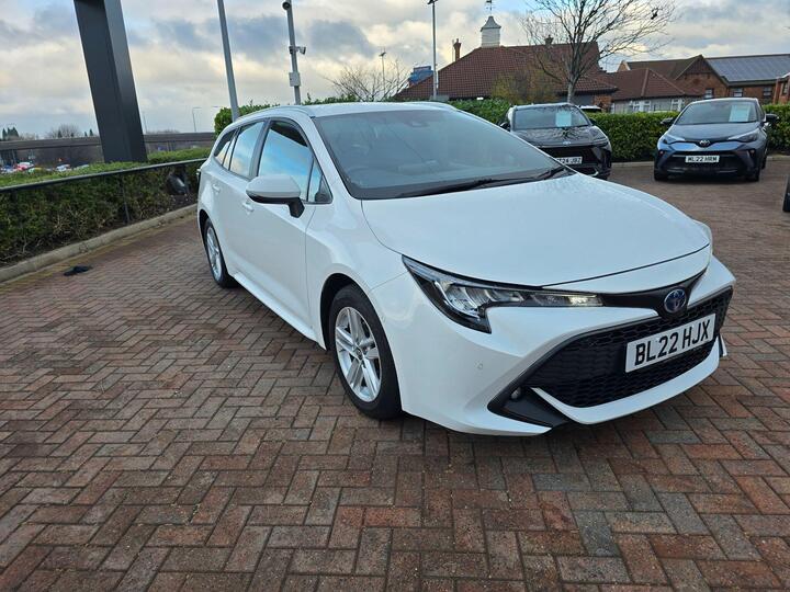 Toyota Corolla 1.8 VVT-h Icon Tech Touring Sports CVT Euro 6 (s/s) 5dr
