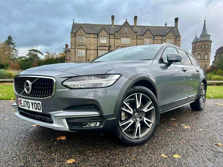Volvo V90 Cross Country 2.0 T6 Plus Auto AWD Euro 6 (s/s) 5dr Volvo V90 Cross Country 2.0 T6 Plus Auto AWD Euro 6 (s/s) 5dr