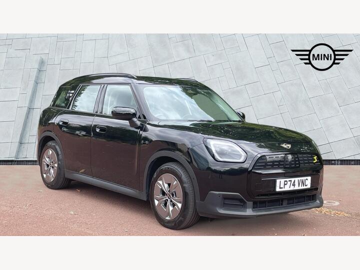 MINI Electric Countryman SE 66.5kWh Classic Auto ALL4 5dr