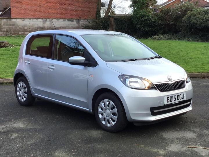 Skoda CITIGO 1.0 MPI SE Euro 5 5dr Skoda CITIGO 1.0 MPI SE Euro 5 5dr