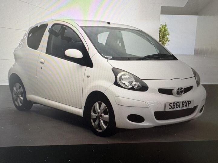 Toyota AYGO 1.0 VVT-i Go Euro 5 3dr