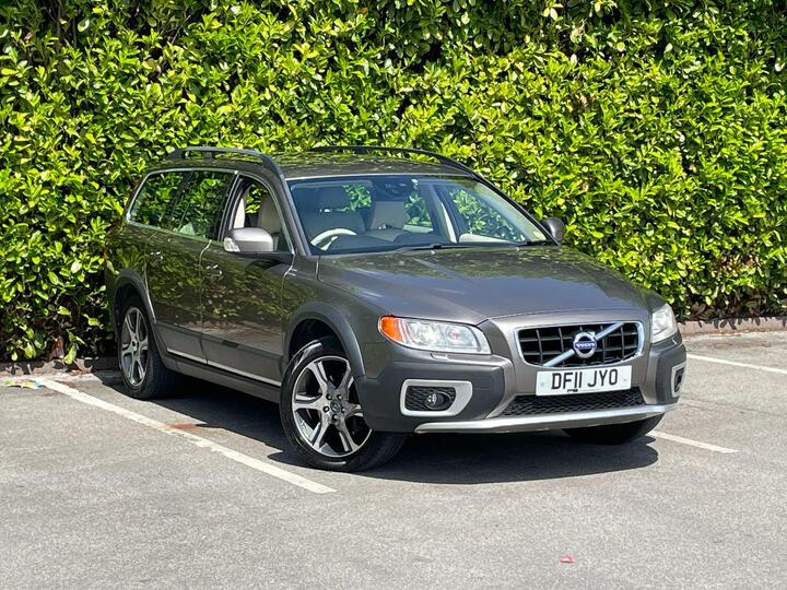 Volvo XC70 2.4 D5 SE Lux AWD Euro 5 (s/s) 5dr